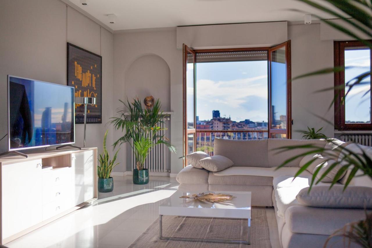 Stelvio Rooftop - Penthouse Skyline With Terrace And Jacuzzi Milan Exterior photo